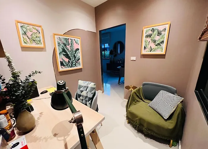 Happy House With Free Parking By Luna بيت للعطل بانكوك